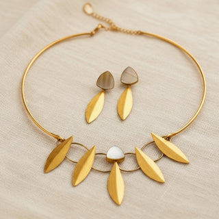 Polished Gold Leaf Statement Necklace 