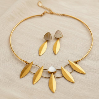 Polished Gold Leaf Statement Necklace 