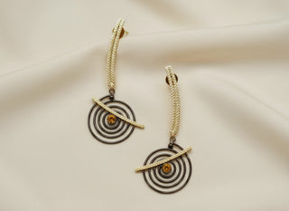 Orbit Chic: Two-Tone Circle Necklace Set Brown