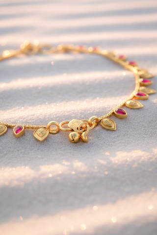 Desert Bloom Gold Anklet – Pink Teardrop Edition